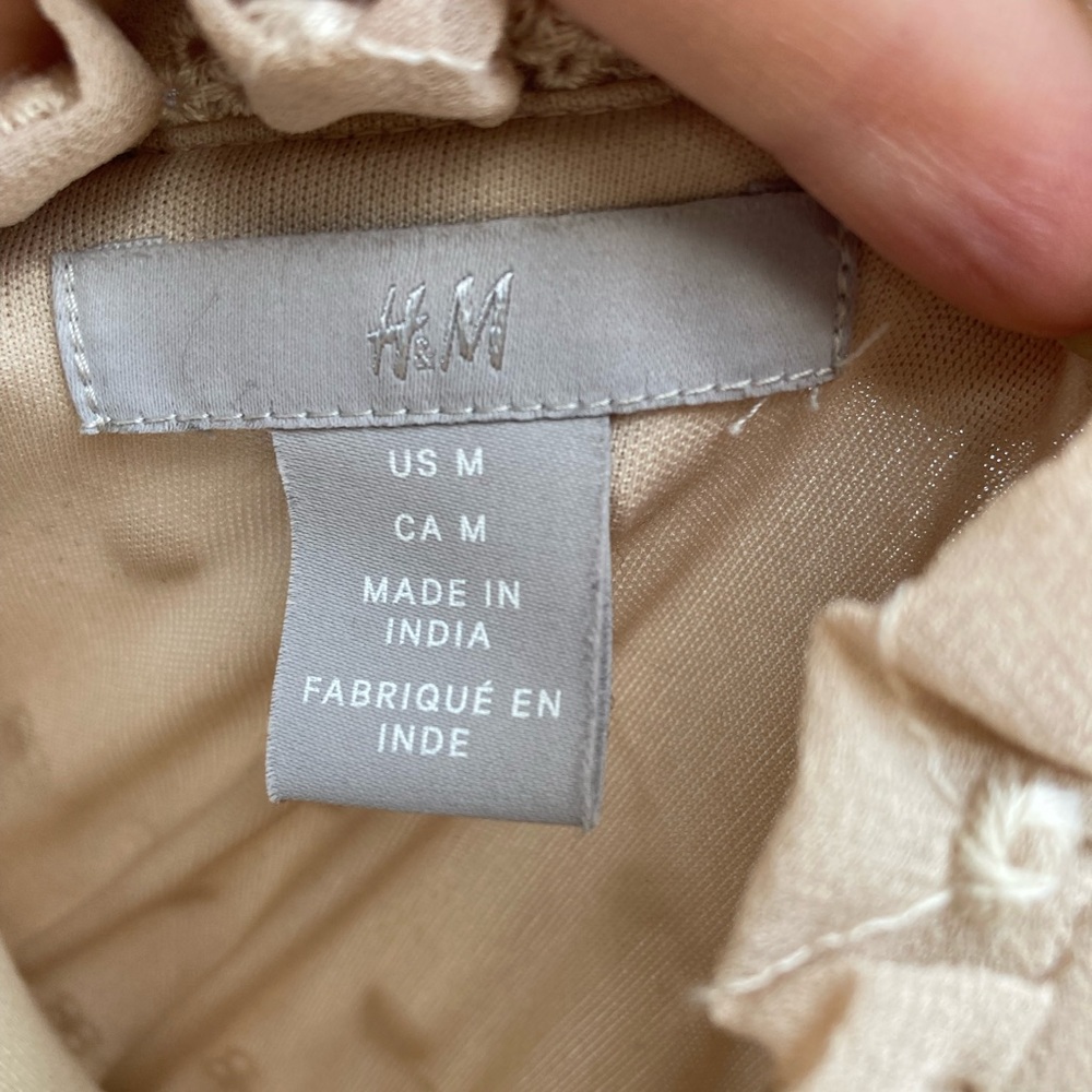 H&M Embroidered Dress in Light Beige - Picture 6 of 7